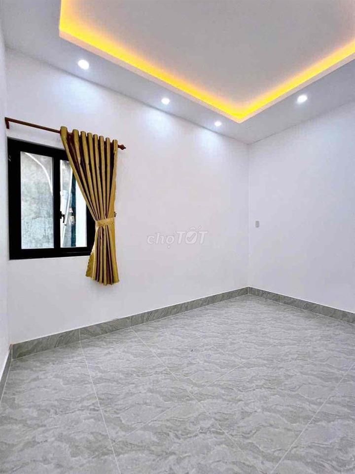 nhà bán hẽm 134 trần phú