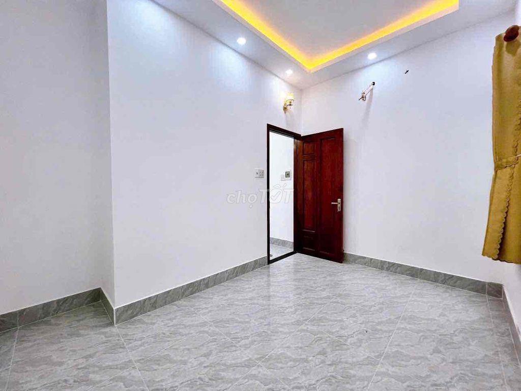 nhà bán hẽm 134 trần phú
