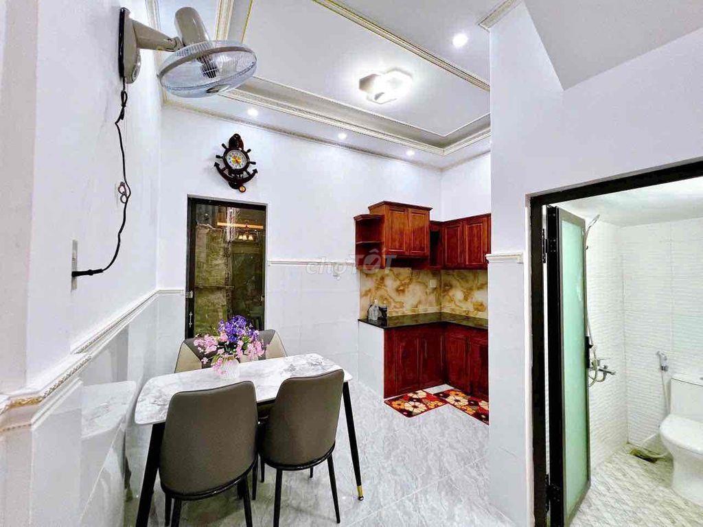 nhà bán hẽm 134 trần phú