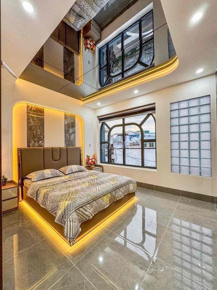 nhà bán tret lầu hem 368 tran nam phú