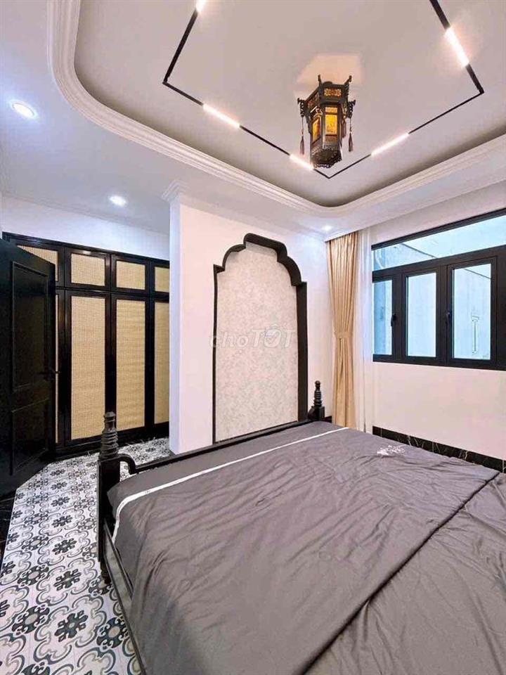 nhà bán hẽm 12/20 nguyen văn cừ