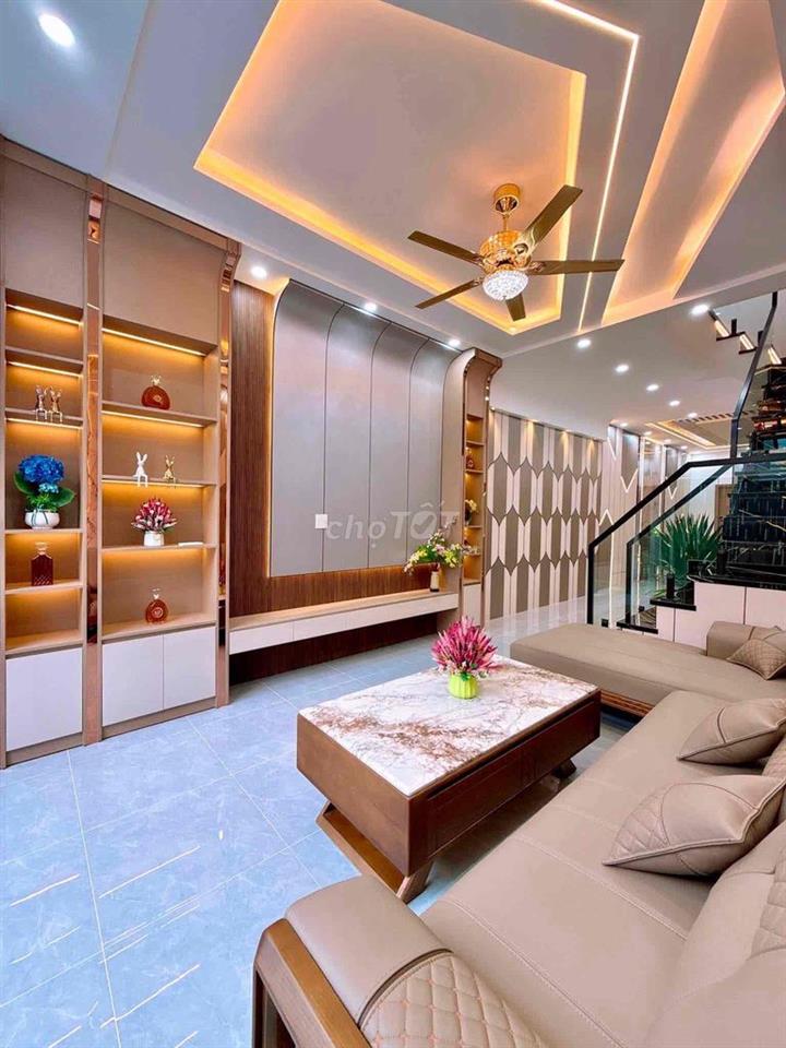 nhà bán gần vimcom hùng vuong