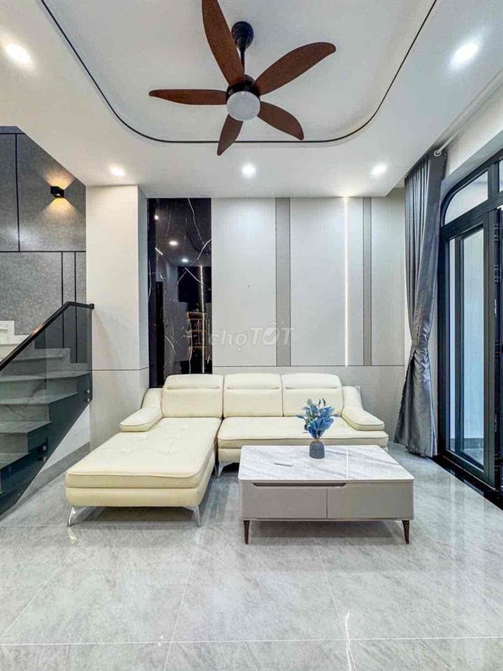 bán nha gần truong hoc fpt nam cần thơ
