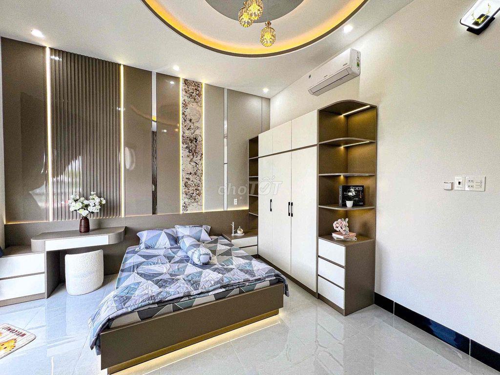 bán nhà mặt tiền huynh phan hộ