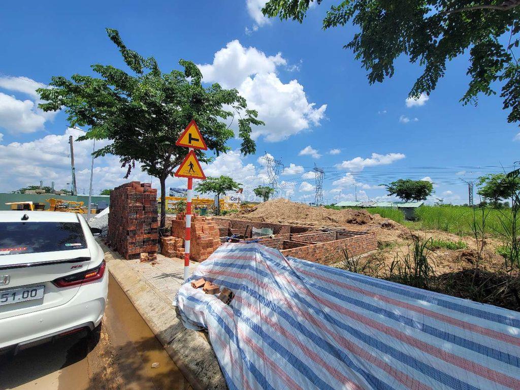BÁN LÔ ĐẤT ĐẸP 90M² DRAGON PEARL – ĐƯỜNG NHỰA, VỈA HÈ, KDC HIỆN HỮU