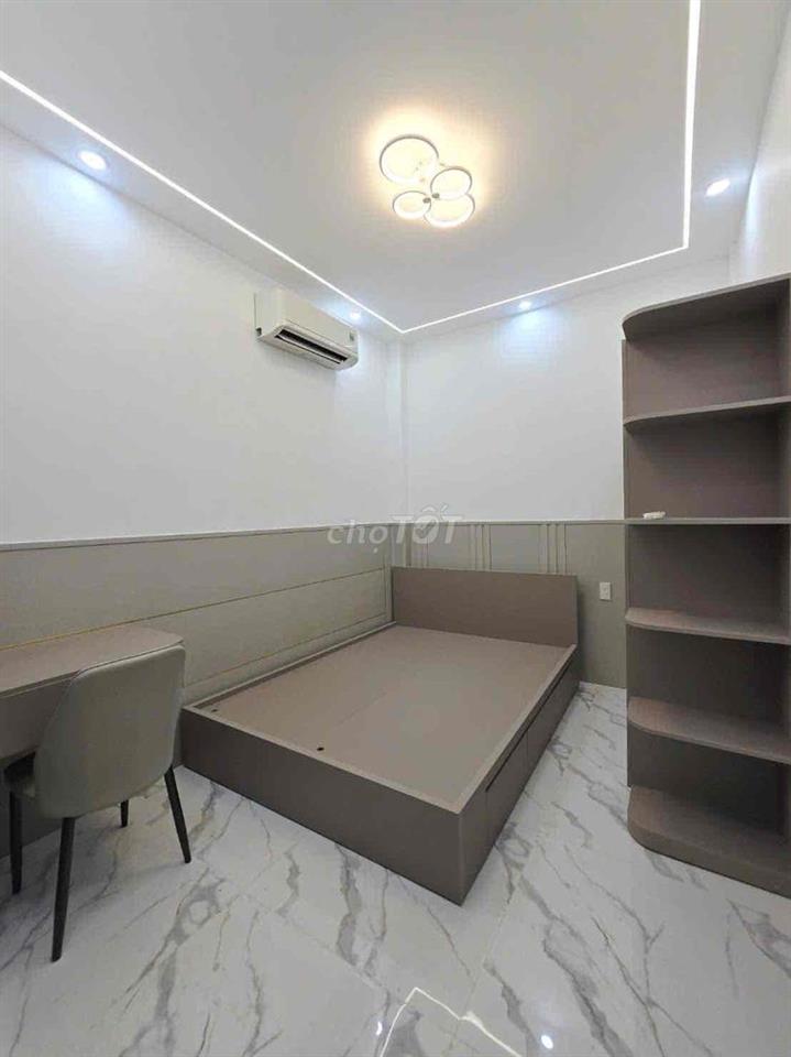 BÁN NHÀ LUXURY - KHU VĂN HOÁ TÂY ĐÔ