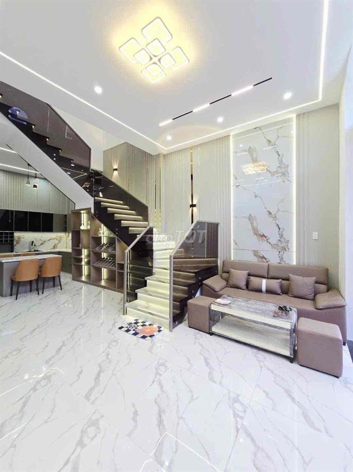 BÁN NHÀ LUXURY - KHU VĂN HOÁ TÂY ĐÔ