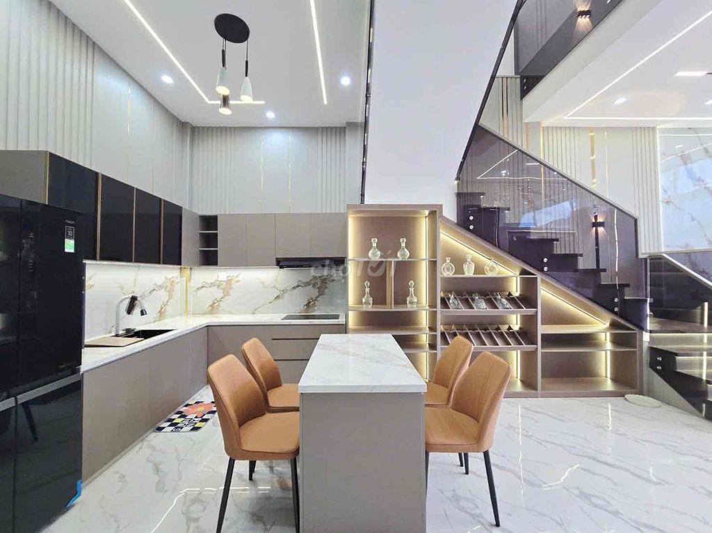 BÁN NHÀ LUXURY - KHU VĂN HOÁ TÂY ĐÔ