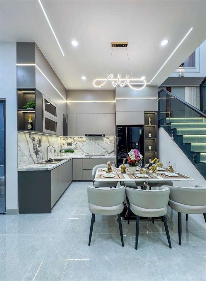 NHÀ CAO CẤP - KDC HỒNG LOAN