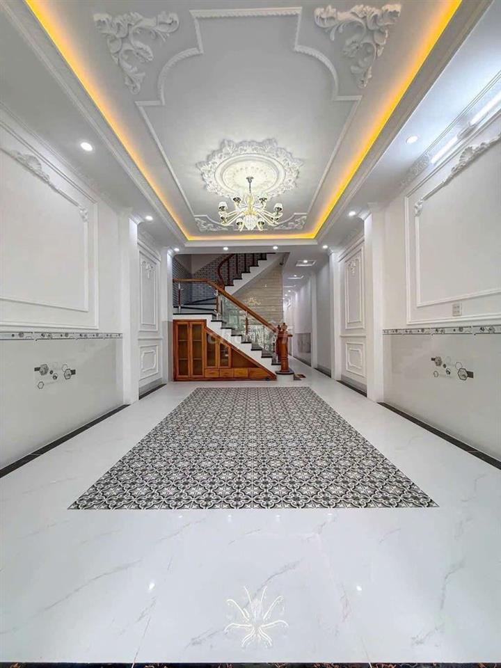 NHÀ 2 LẦU SÂN THƯỢNG - KDC HỒNG PHÁT 12