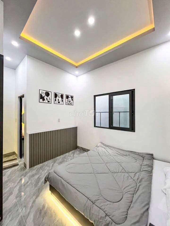 TRỆT LẦU RỘNG RÃI - GẦN NHI ĐỒNG và ĐẠI HỌC FPT