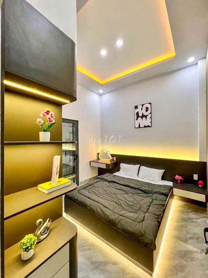 TRỆT LẦU RỘNG RÃI - GẦN NHI ĐỒNG và ĐẠI HỌC FPT