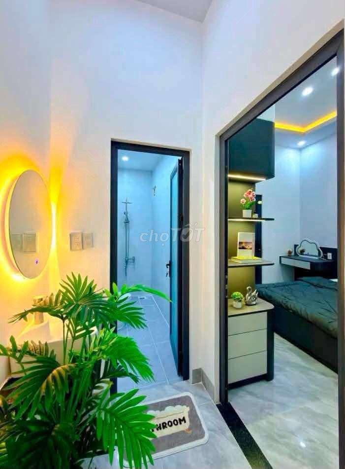 TRỆT LẦU RỘNG RÃI - GẦN NHI ĐỒNG và ĐẠI HỌC FPT