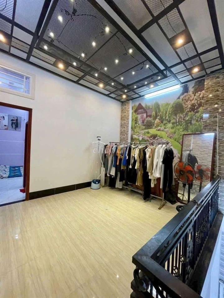 NHÀ RỘNG RÃI - HẺM 7M, ĐƯỜNG HOÀNG QUỐC VIỆT