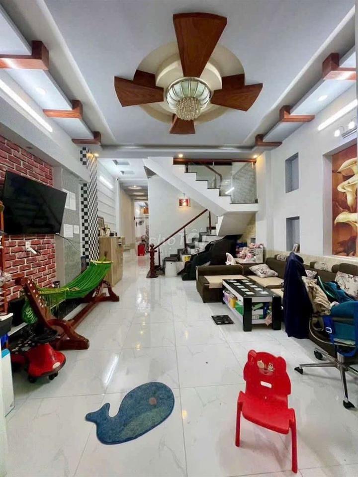 NHÀ RỘNG RÃI - HẺM 7M, ĐƯỜNG HOÀNG QUỐC VIỆT
