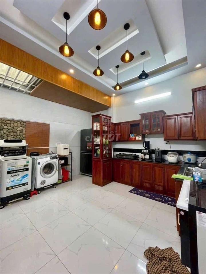 NHÀ RỘNG RÃI - HẺM 7M, ĐƯỜNG HOÀNG QUỐC VIỆT