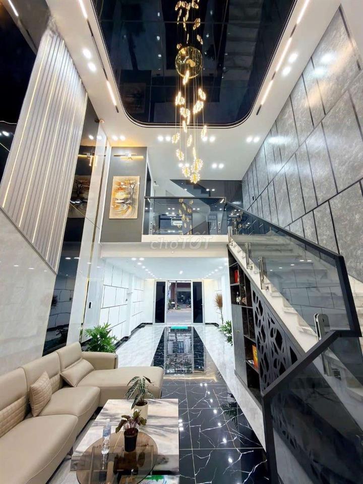 NHÀ TRỆT 3 LẦU - ĐƯỜNG NGUYỄN ĐỆ