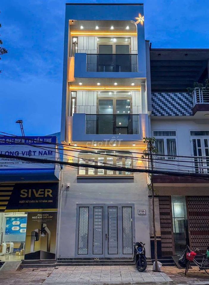 NHÀ TRỆT 3 LẦU - ĐƯỜNG NGUYỄN ĐỆ