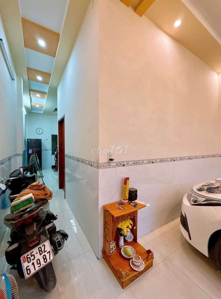 NHÀ 2 LẦU - KHU ĐẠI HỌC Y DƯỢC CẦN THƠ