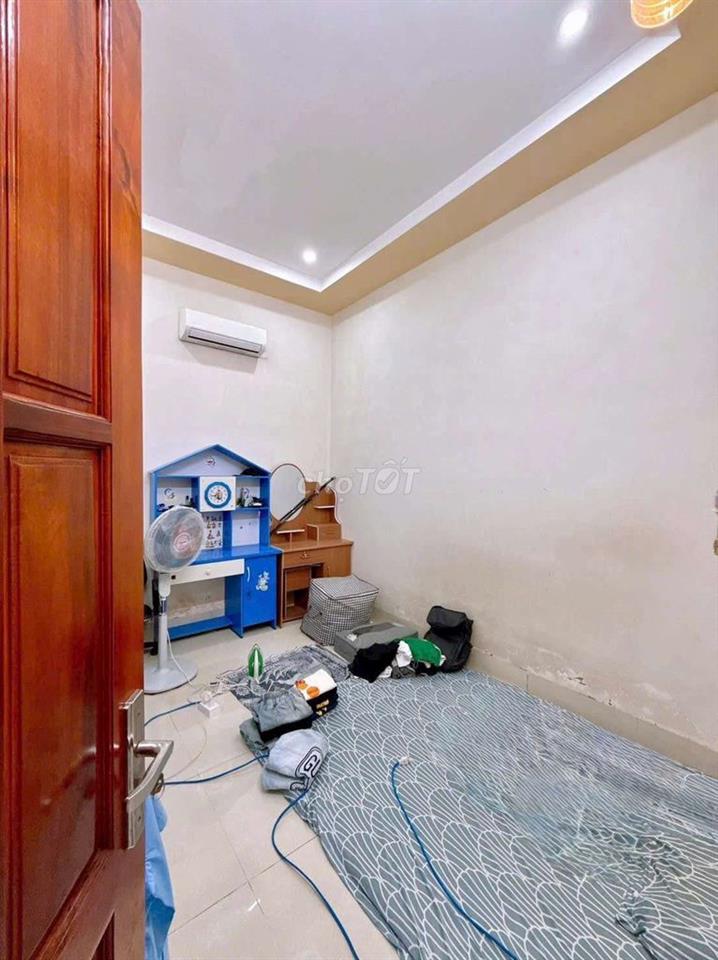 NHÀ 2 LẦU - KHU ĐẠI HỌC Y DƯỢC CẦN THƠ