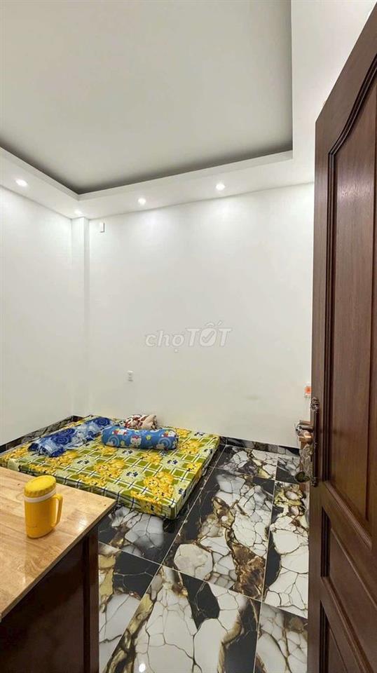 ĐƯỜNG B12 KDC HƯNG PHÚ 1 - NHÀ 2 LẦU SÂN THƯỢNG