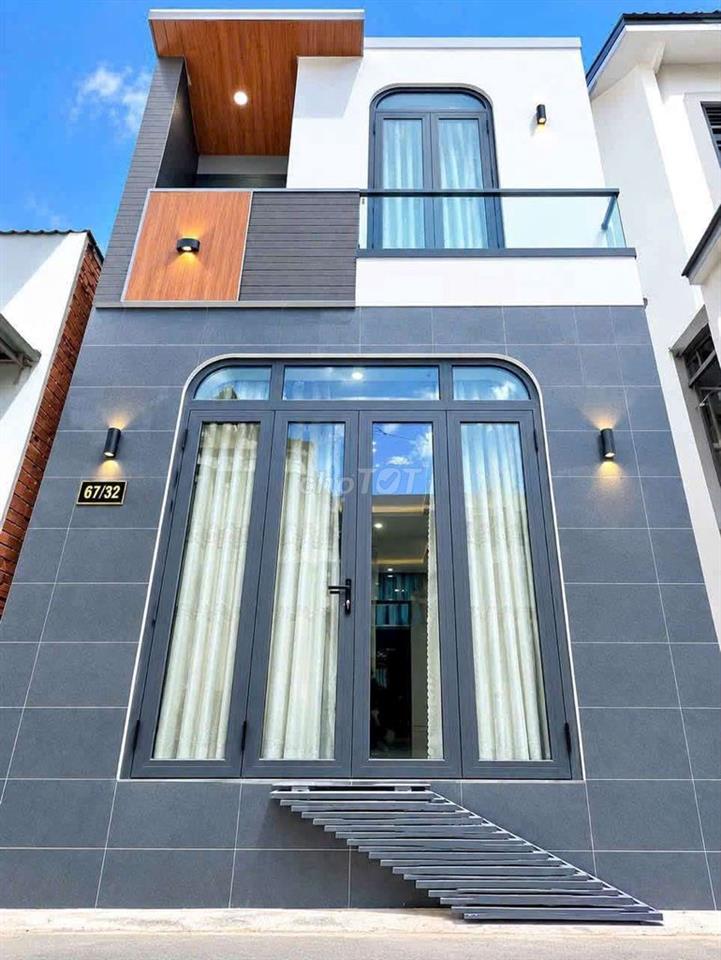 NHÀ XÂY MỚI - HẺM 67 HÙNG VƯƠNG