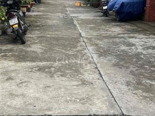 nhà bán hẻm 557 trần quang diệu