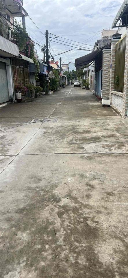 nhà bán hẻm 557 trần quang diệu