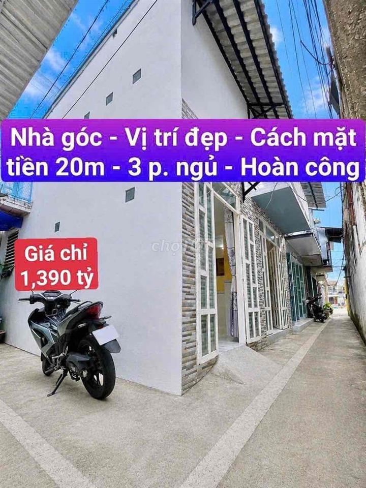 BAN NHA HEM 131  CMT8