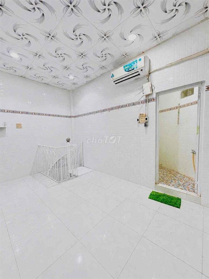BAN NHA HẺM 149 ĐƯỜNG 30/4