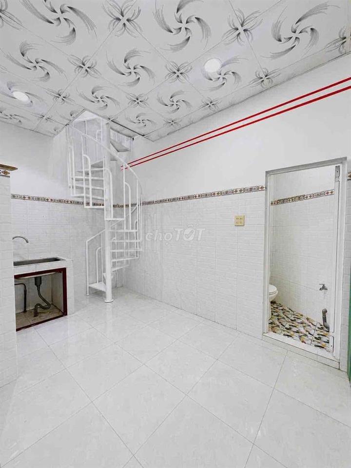 BAN NHA HẺM 149 ĐƯỜNG 30/4