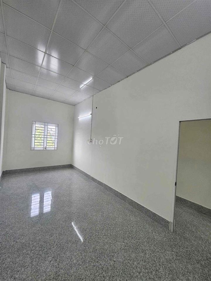 BAN NHA HEM 233 NGUYỄN VĂN CÙ