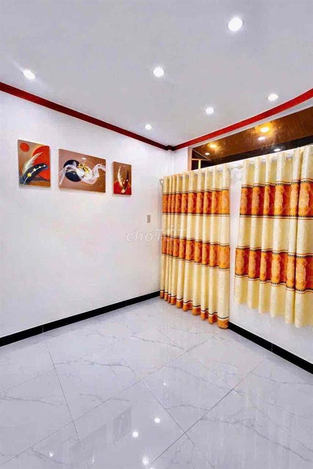 BAN NHA HEM 99 ĐƯỜNG 30/4