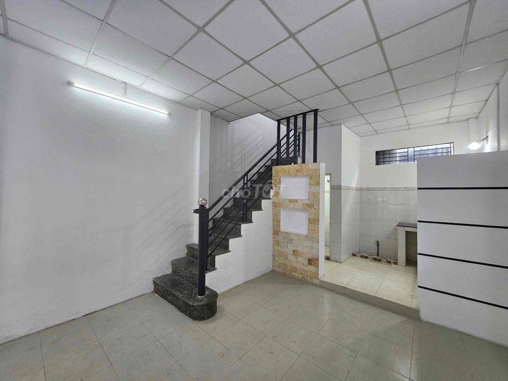 ban nha hem 62 Nguyễn việc hồng