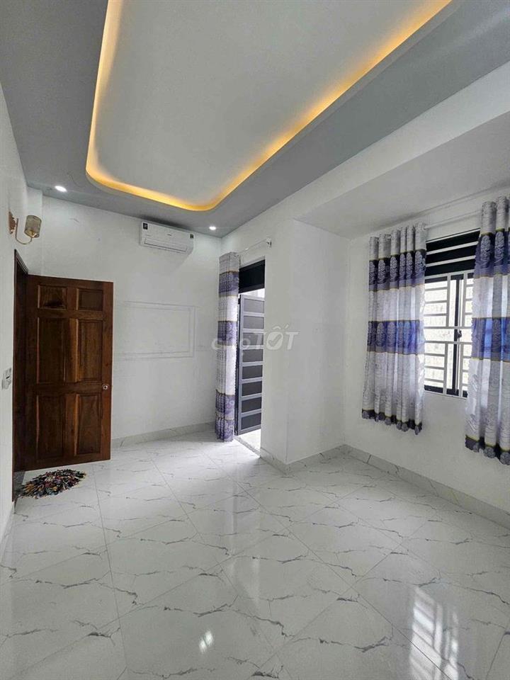 BAN NHA HEM 107 HOÀN VAN THỤ