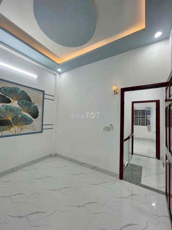 BAN NHA HEM 107 HOÀN VAN THỤ