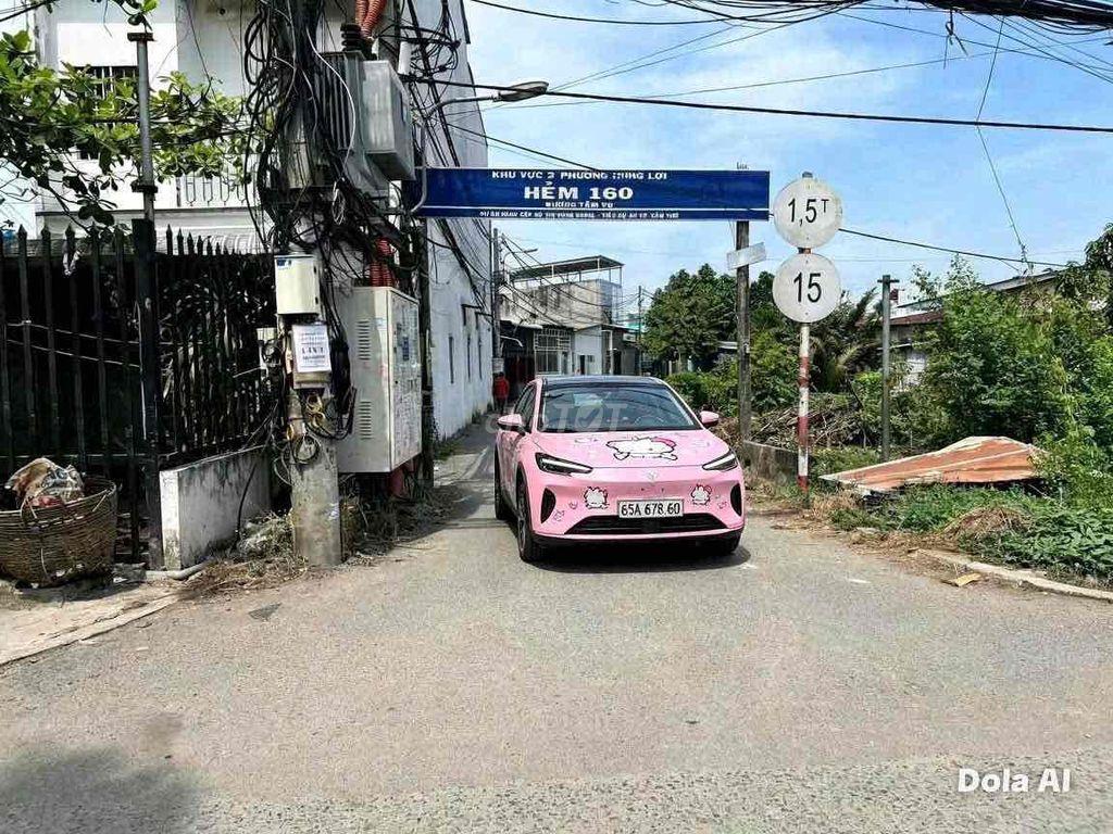 BAN NHA HEM 50 TRAN HOANG NA
