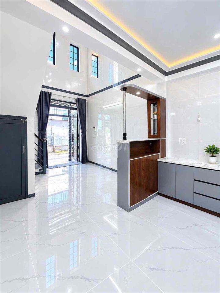 BAN NHA HEM 2 CHỢ BINH THỦY