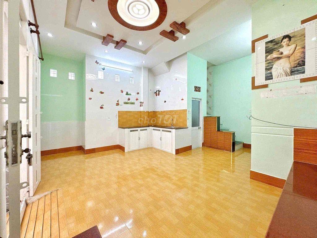 BÁN NHÀ HẺM 78 XO VIẾT NGHỆ TINH