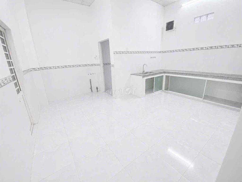 BÁN NHÀ TRỆT LỮNG HẺM HÔNG 2M KHU HỒNG LOAN