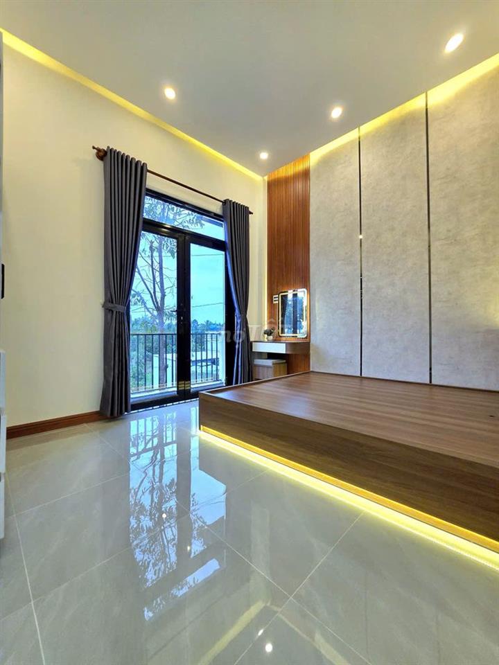 NHÀ MẶT TIỀN LỘ 12M GIÁ QUÁ RẺ CÁCH HUỲNH THỊ NỞ 15M