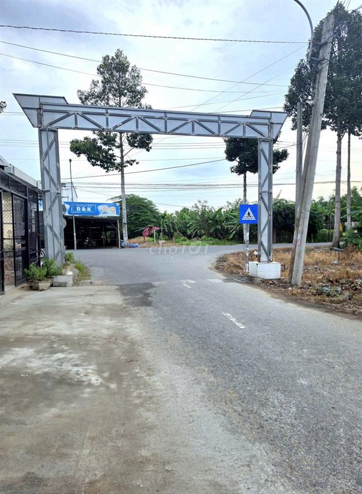 NHÀ MẶT TIỀN LỘ 12M GIÁ QUÁ RẺ CÁCH HUỲNH THỊ NỞ 15M