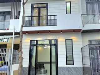 NHÀ MẶT TIỀN LỘ 12M GIÁ QUÁ RẺ CÁCH HUỲNH THỊ NỞ 15M