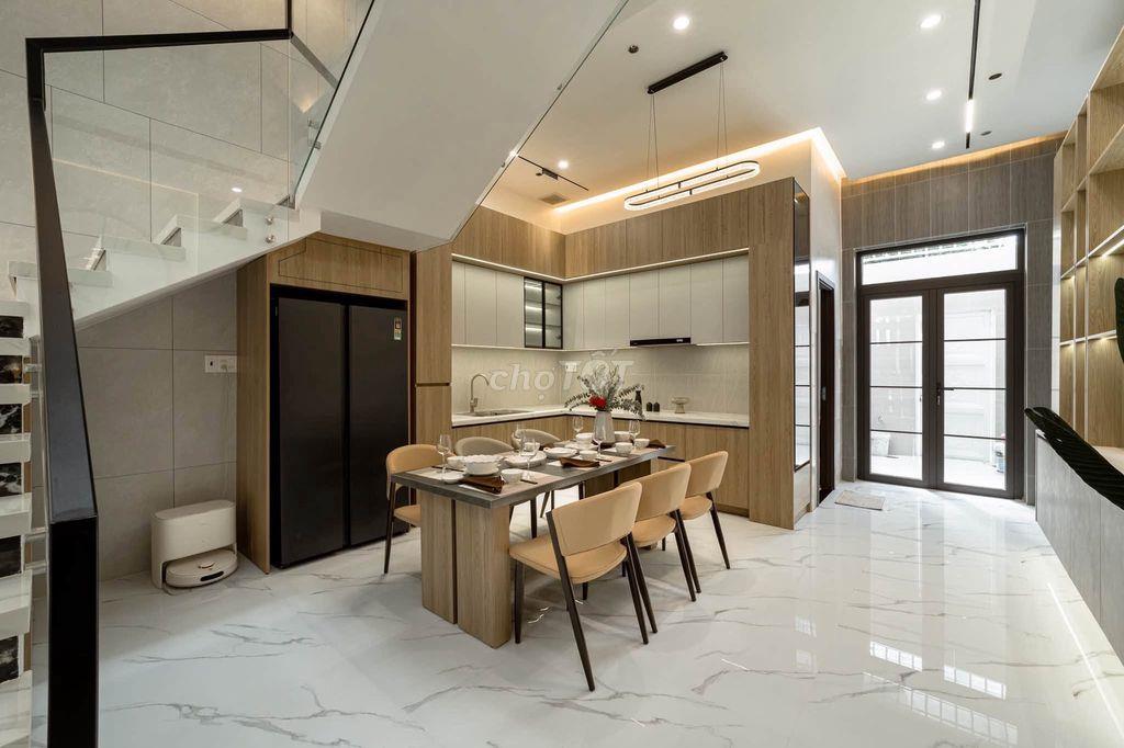 TỐI GIẢN-HIỆN ĐẠI-SANG TRỌNG-NHÀ PHỐ ĐẸP ĐƯỜNG D7 KDC HỒNG LOAN