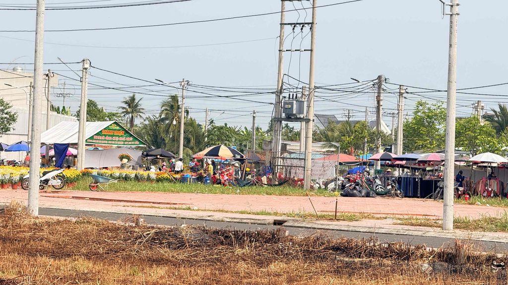 Nền Ngã tư Chợ Mái Dầm khu đô thị Hưng Phát