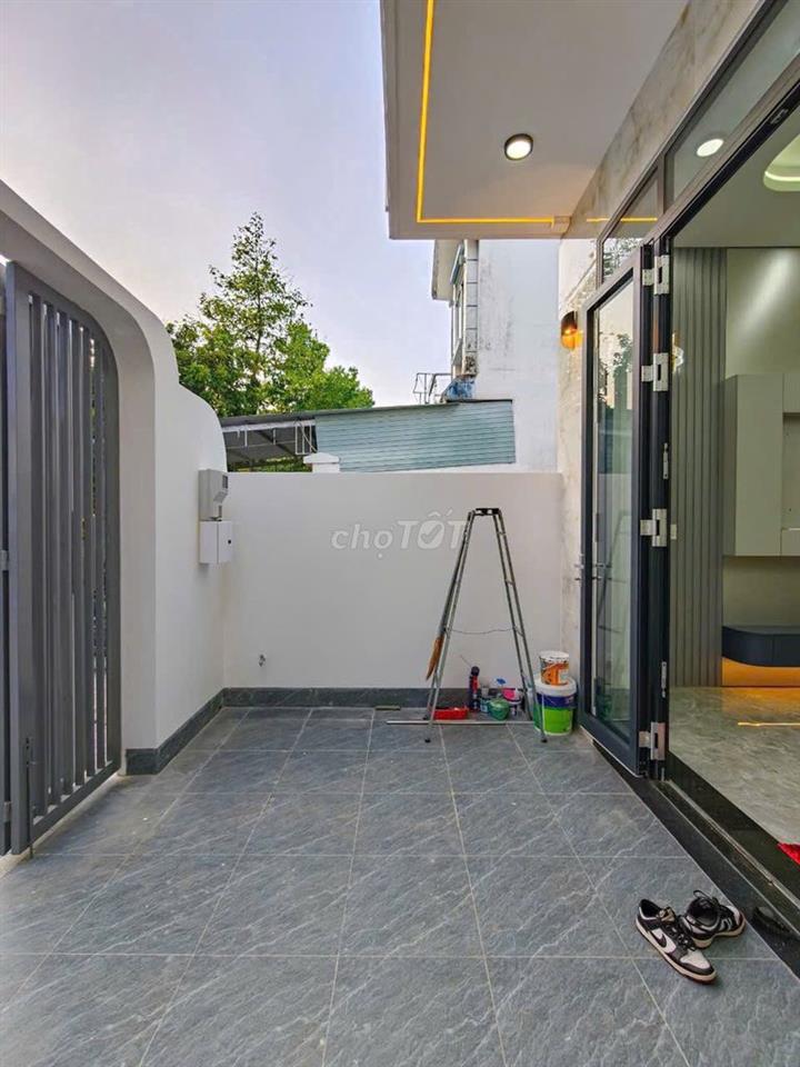 NHÀ MỚI 100% CẠNH AEON MALL CẦN THƠ – KDC BÌNH NHỰT