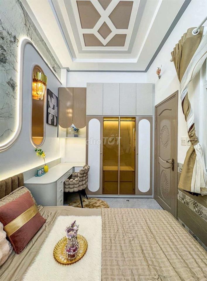 NHÀ 2 LẦU CAO CẤP - KDC THỚI NHỰT 2
