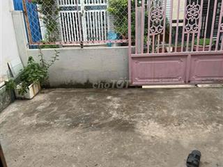 Cần bán căn nhà trệt cấp 4