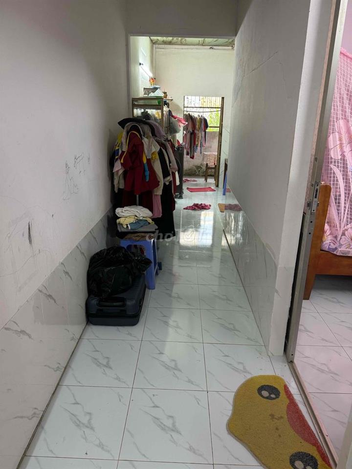 Cần bán căn nhà trệt cấp 4