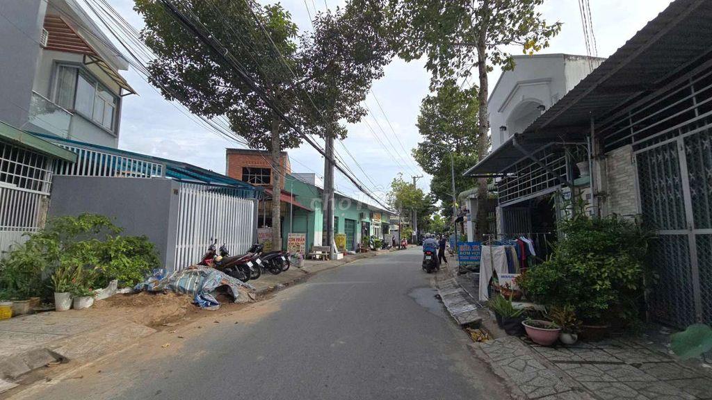 BÁN GẤP NHÀ NHẬT TẢO CÁI RĂNG